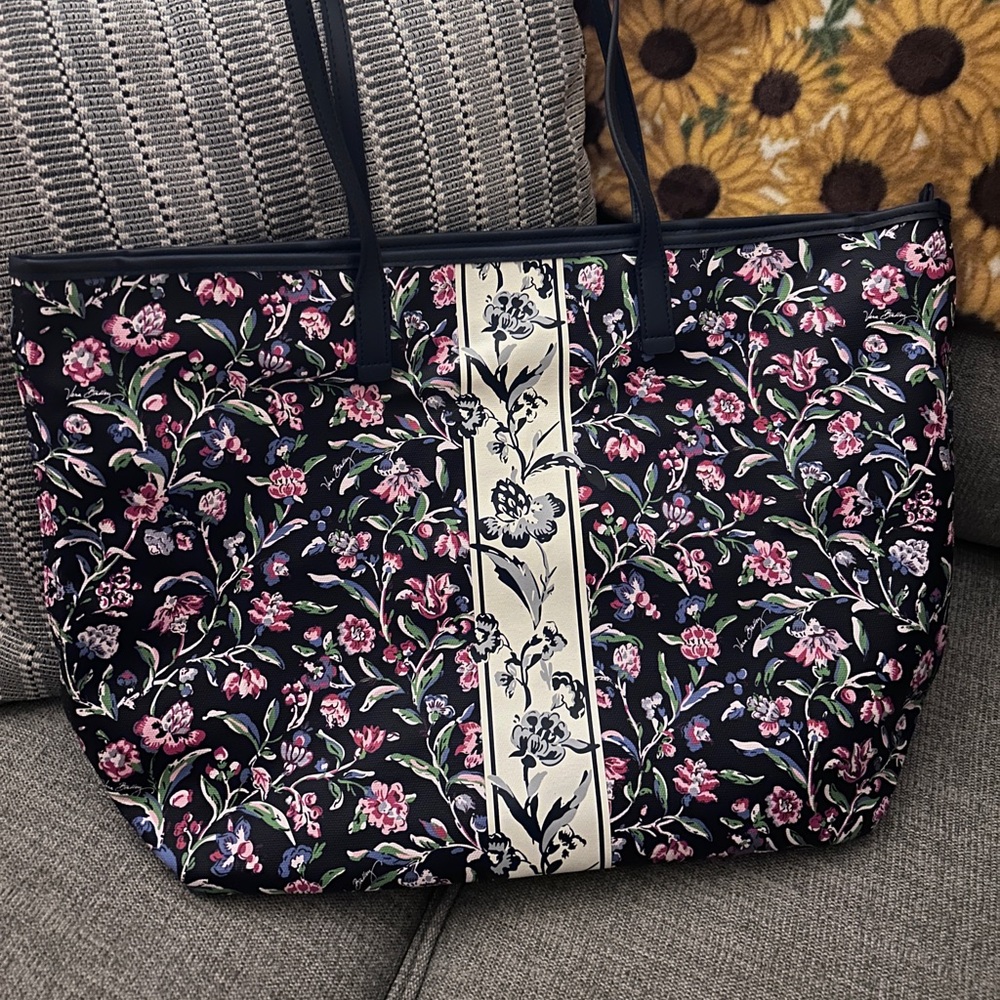 Vera Bradley Large Every Day Tote Bag